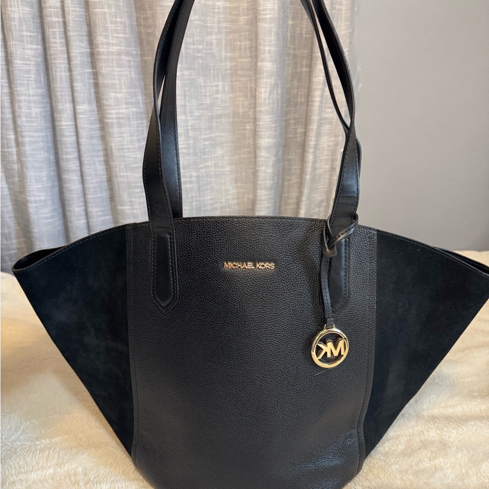 Michael Kors Black and Gold Tote